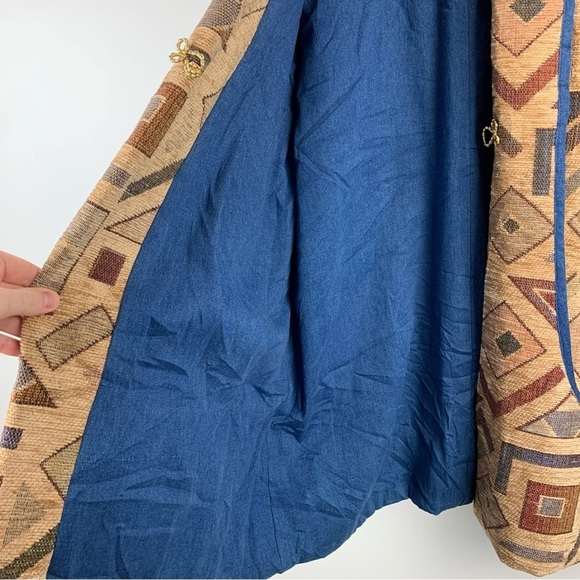 VINTAGE 90s Geometric Tapestry Heavy Overcoat Cardigan Size Medium - Picture 9 of 11
